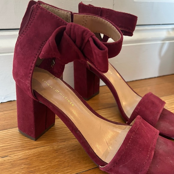 Red Tommy Hilfiger Heels - Picture 2 of 3